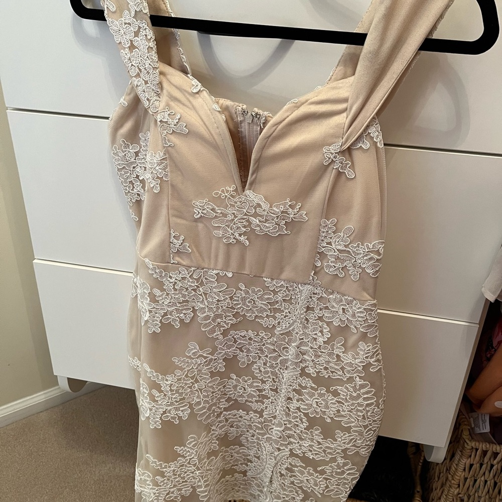 NWT Off The Shoulder Gun Powder n Lace Dress